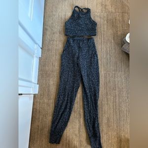 Lululemon align jogger & high neck leopard print set